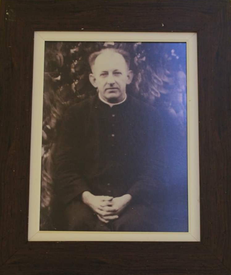 Padre João Adão Reitz, 1º pároco de Sombrio. Ele que idealizou o projeto arquitetônico da Igreja Matriz.